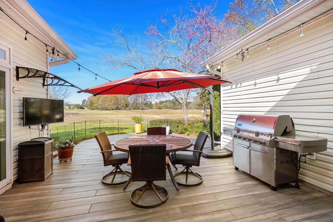 2797 Sanctuary Blvd. Photo 34