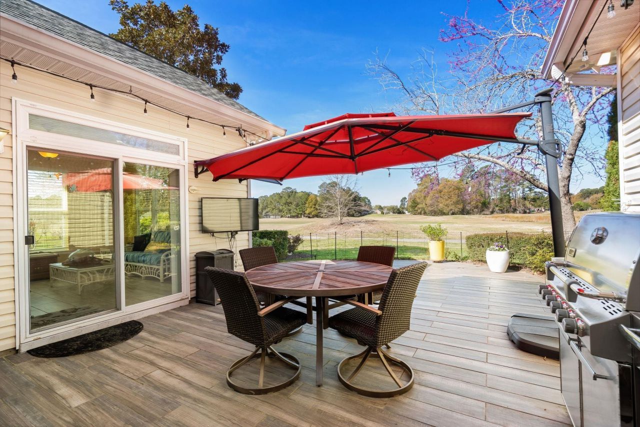 2797 Sanctuary Blvd. Photo 35