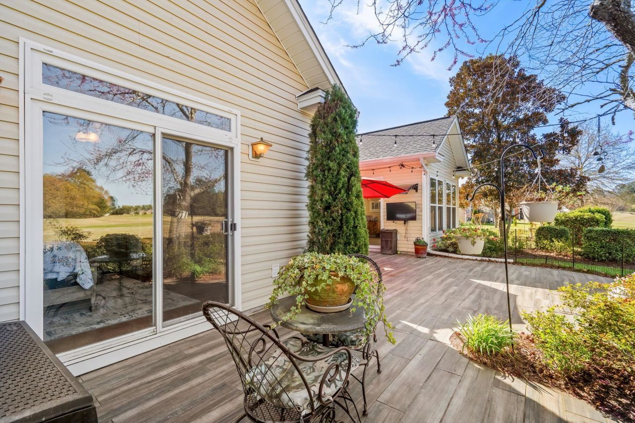 2797 Sanctuary Blvd. Photo 38