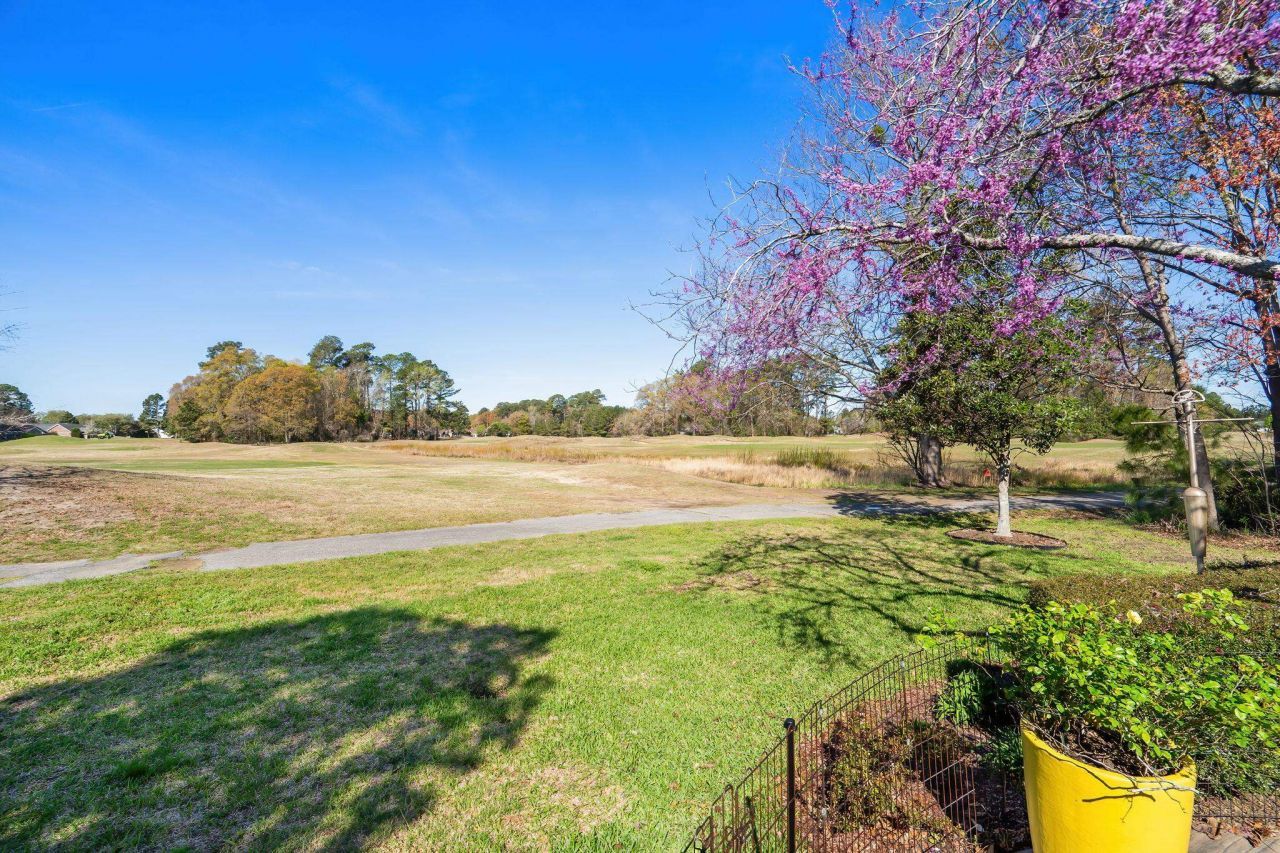 2797 Sanctuary Blvd. Photo 40