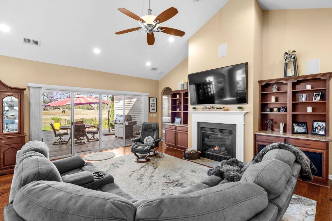 2797 Sanctuary Blvd. Photo 7