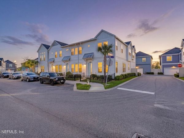 11306 BARRIER BEACH Place, Jacksonville, FL 32256