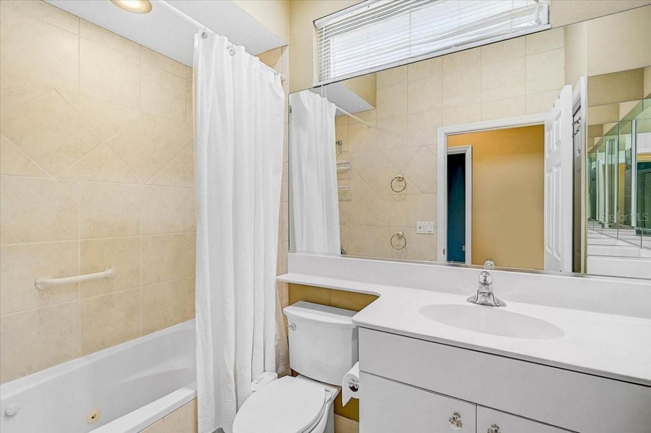 5453 Ashton Manor Drive, Sarasota, FL 34233 Photo
