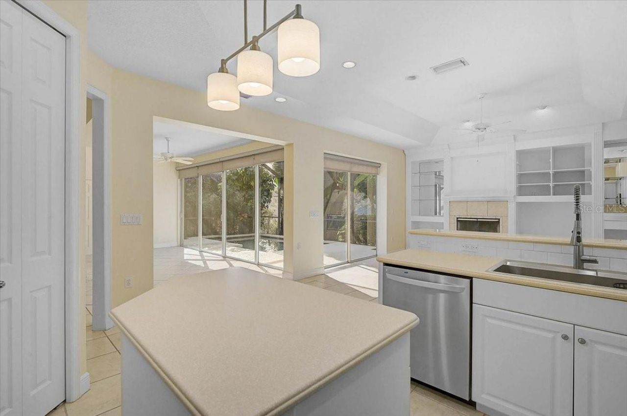 5453 Ashton Manor Drive, Sarasota, FL 34233 Photo