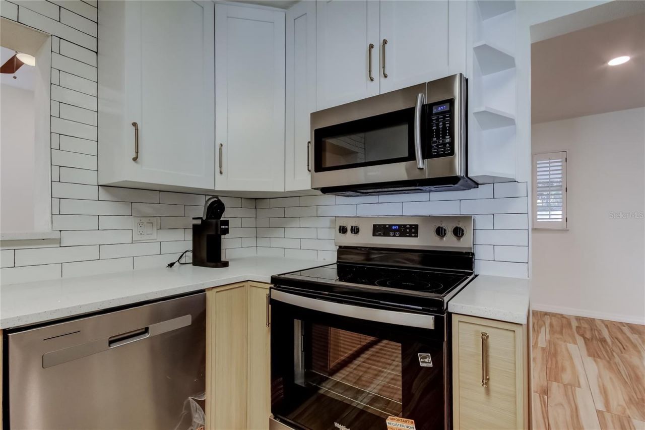3936 E Eden Roc Circle, Tampa, FL 33634 Photo