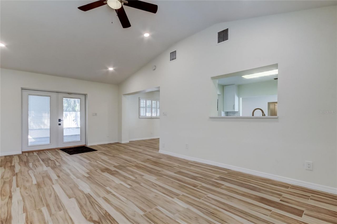 3936 E Eden Roc Circle, Tampa, FL 33634 Photo