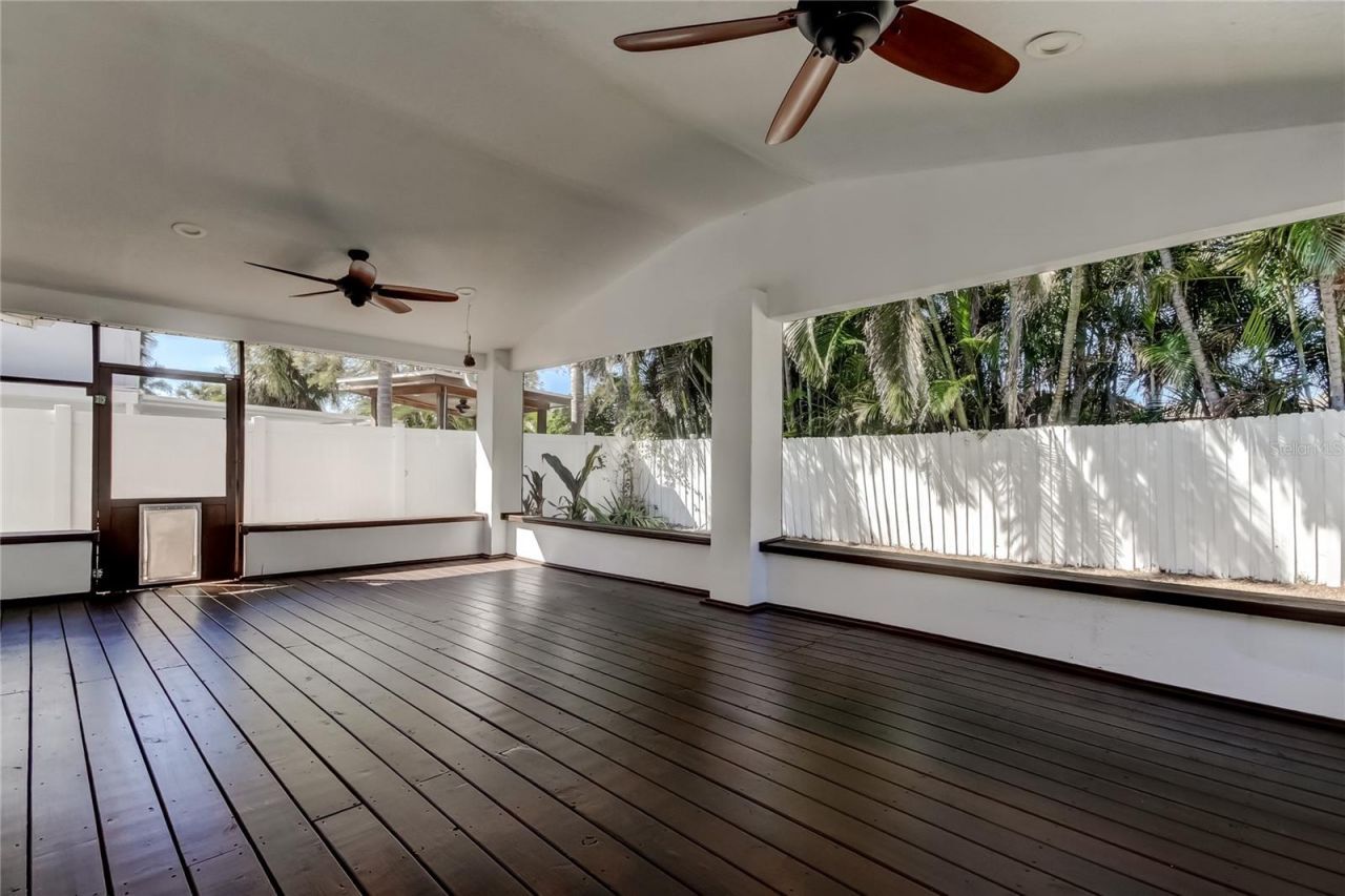 3936 E Eden Roc Circle, Tampa, FL 33634 Photo