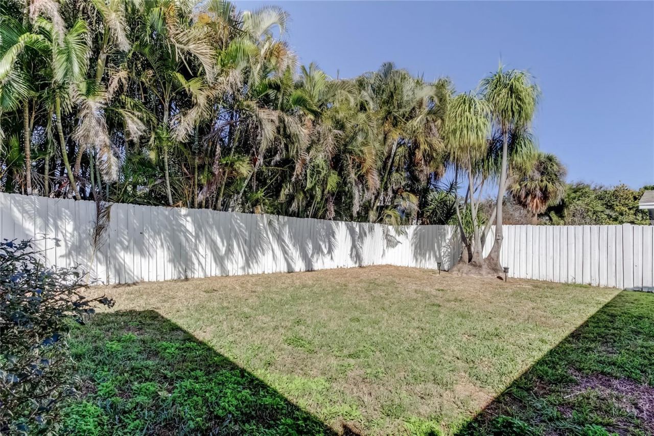 3936 E Eden Roc Circle, Tampa, FL 33634 Photo