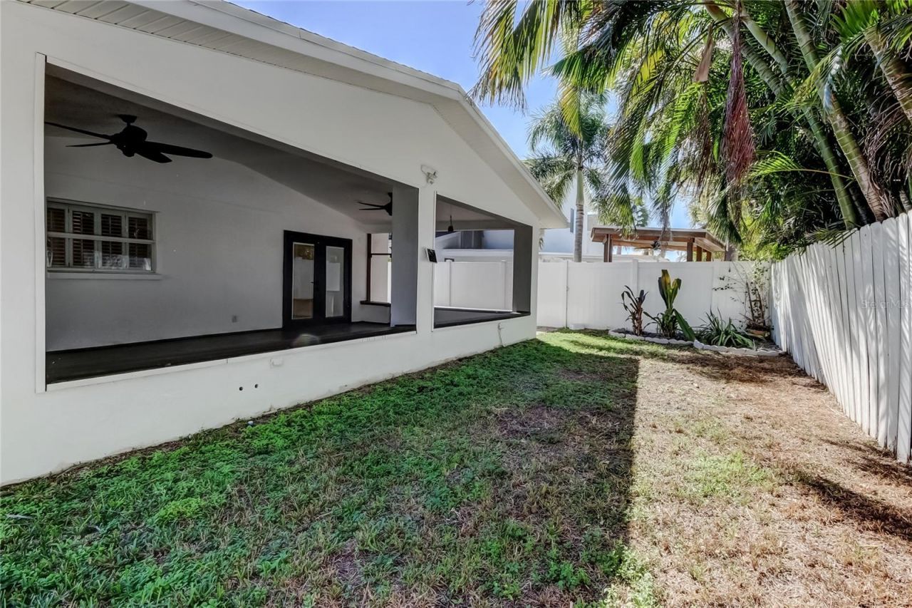 3936 E Eden Roc Circle, Tampa, FL 33634 Photo