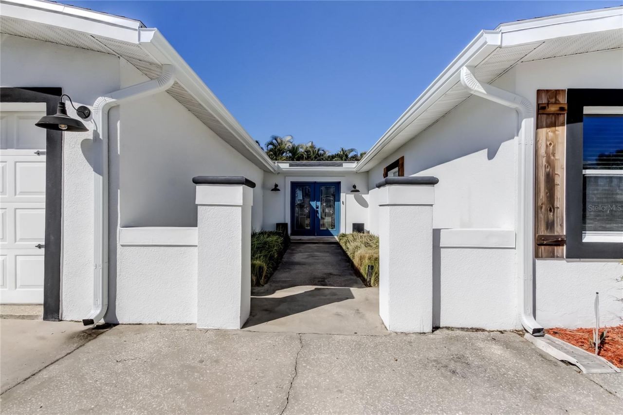 3936 E Eden Roc Circle, Tampa, FL 33634 Photo