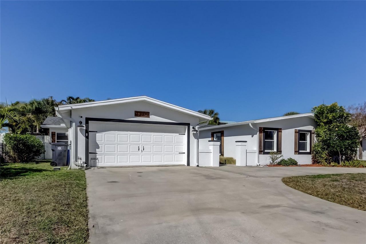3936 E Eden Roc Circle, Tampa, FL 33634 Photo