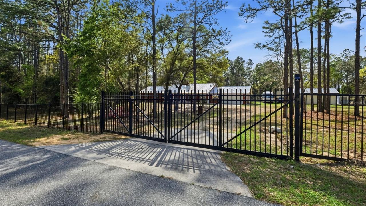 12092 S Hyacinth Point, Floral City, FL 34436 Photo