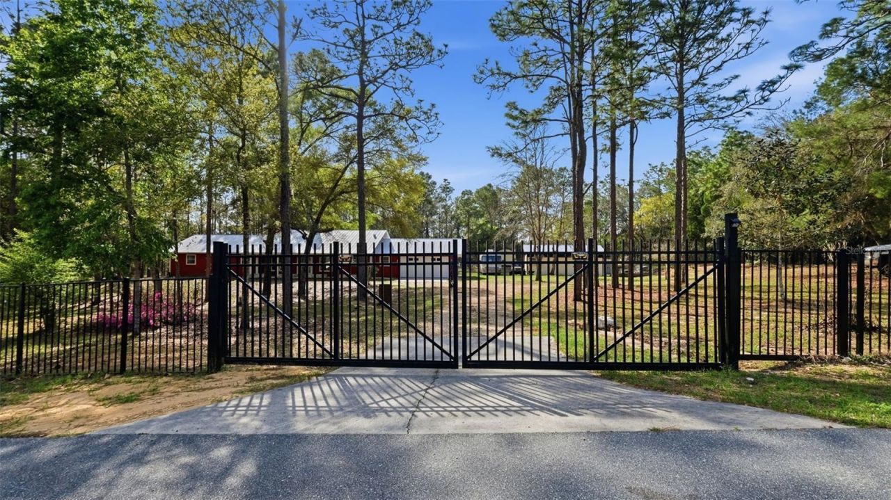 12092 S Hyacinth Point, Floral City, FL 34436 Photo