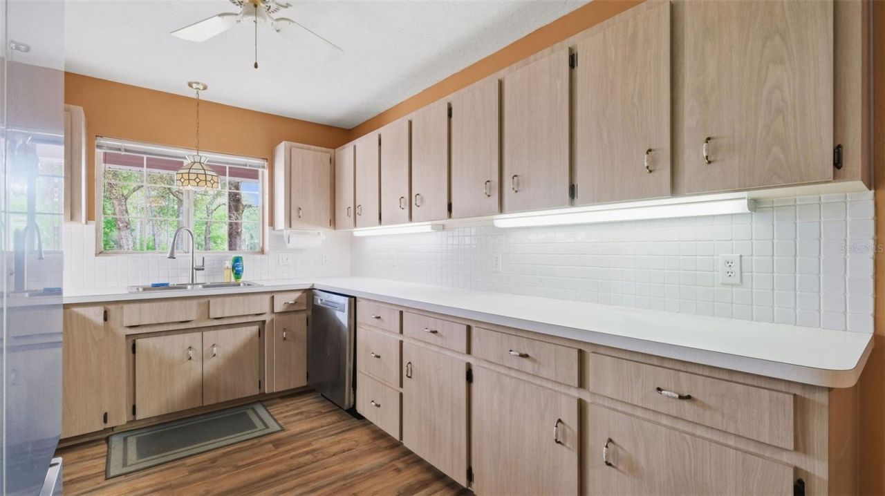 12092 S Hyacinth Point, Floral City, FL 34436 Photo