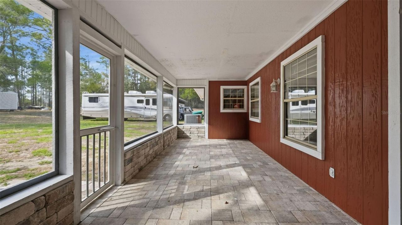 12092 S Hyacinth Point, Floral City, FL 34436 Photo