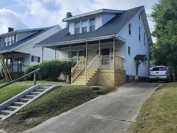 3232 Blackburn , Ashland, KY 41101