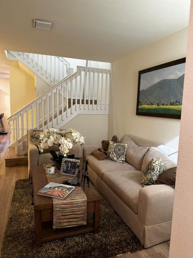 3397 W 94th Ter , Hialeah, FL 33018 Photo