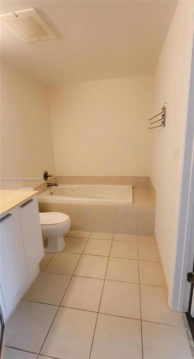 140 S Dixie Hwy , Unit 520, Hollywood, FL 33020 Photo