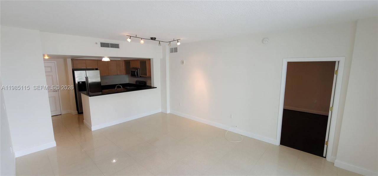 140 S Dixie Hwy , Unit 520, Hollywood, FL 33020 Photo