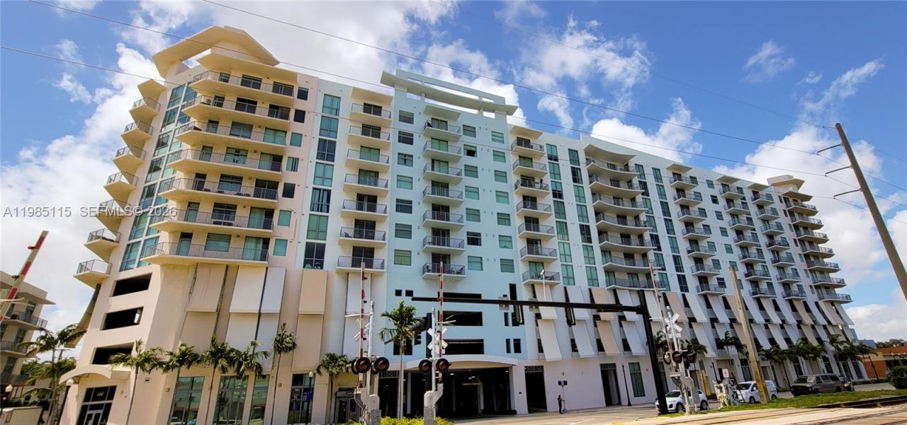 140 S Dixie Hwy , Unit 520, Hollywood, FL 33020 Photo