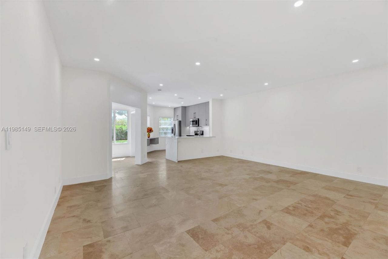 6538 Via Regina , Unit 9, Boca Raton, FL 33433 Photo