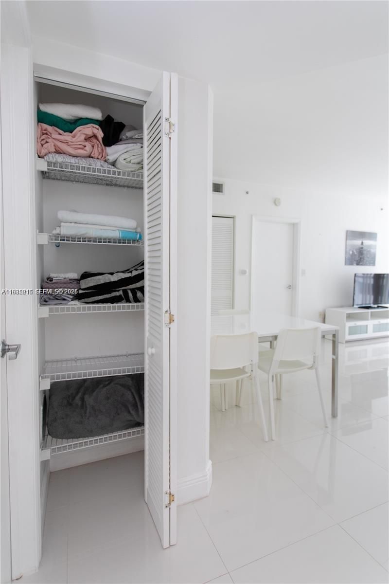 6365 Collins Ave, Unit 806, Miami Beach, FL 33141 Photo