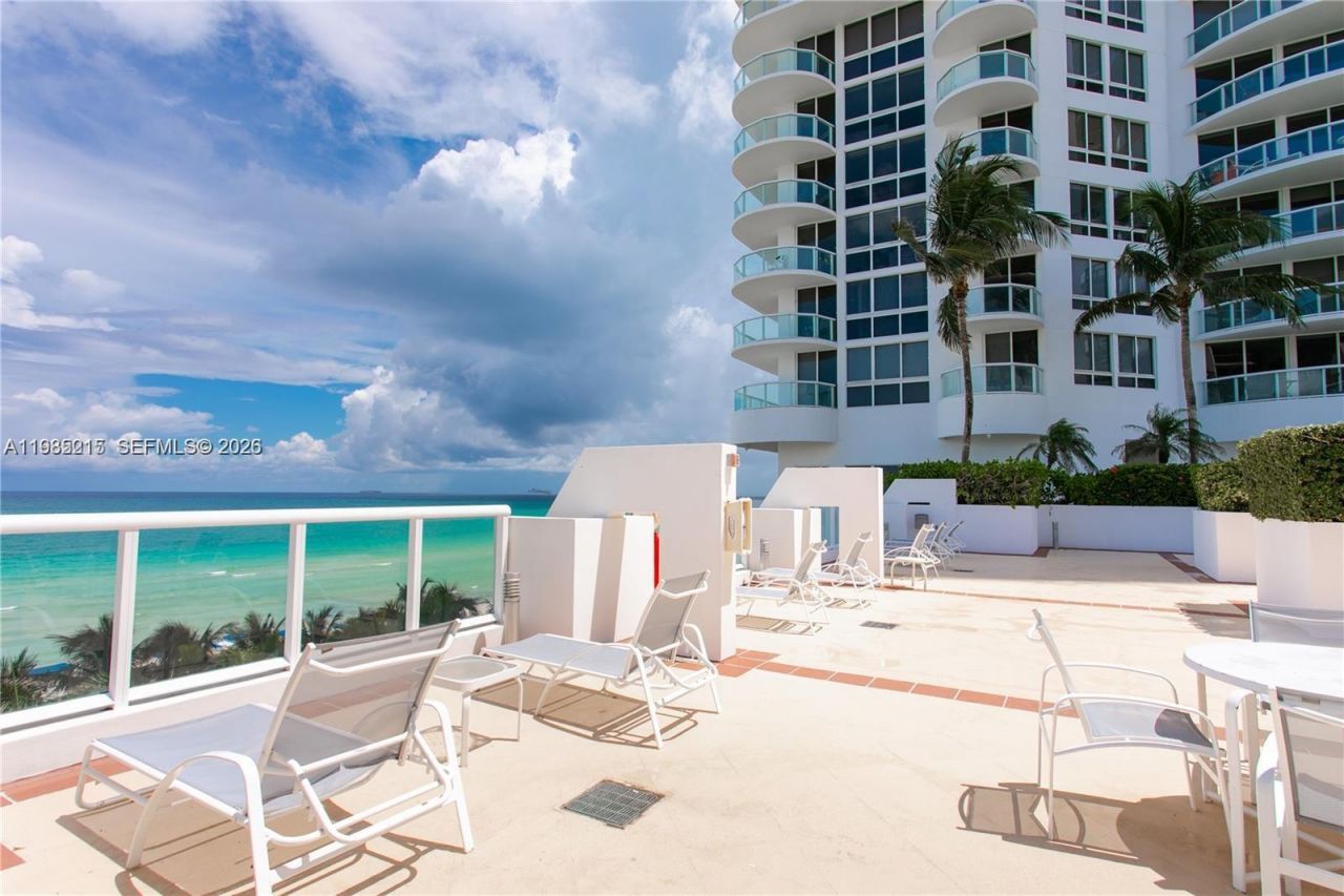 6365 Collins Ave, Unit 806, Miami Beach, FL 33141 Photo