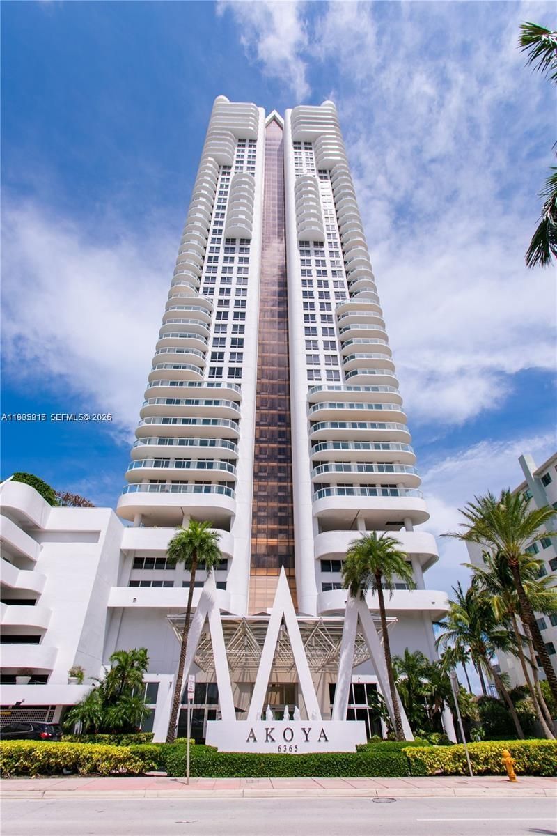6365 Collins Ave, Unit 806, Miami Beach, FL 33141 Photo