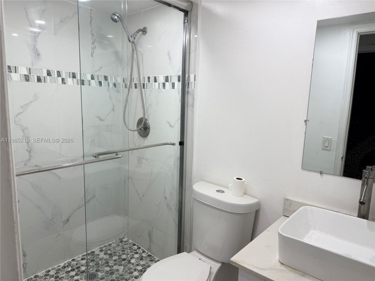 6055 W 19th Ave , Unit 311, Hialeah, FL 33012 Photo