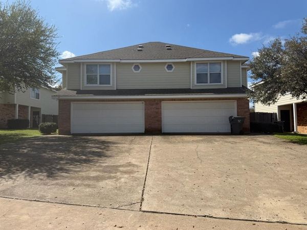 2539 Pascal Court , Unit B, Waco, TX 76706