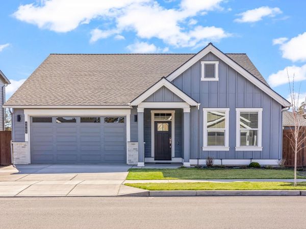 4065 SW 47th Street, Redmond, OR 97756