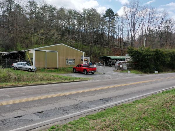 2485 Newport Highway, Morristown, TN 37813