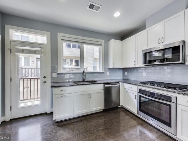 16580 CRABBS BRANCH WAY, ROCKVILLE, MD 20855