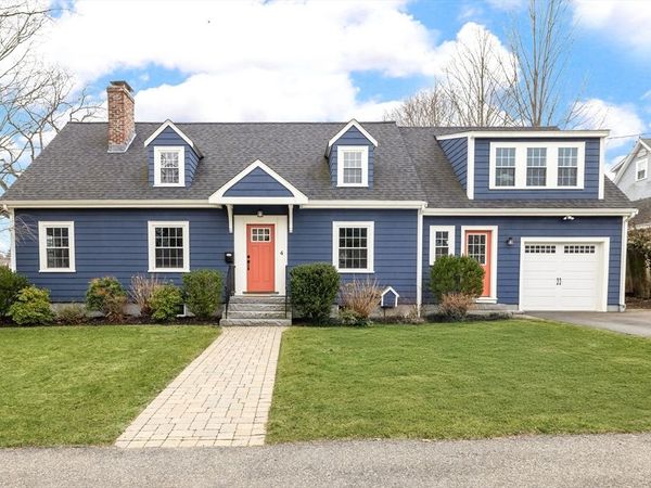 4 Greenough Street, Needham, MA 02494
