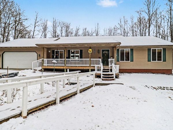 6175 Fox Run Circle, Canadian Lakes, MI 49346