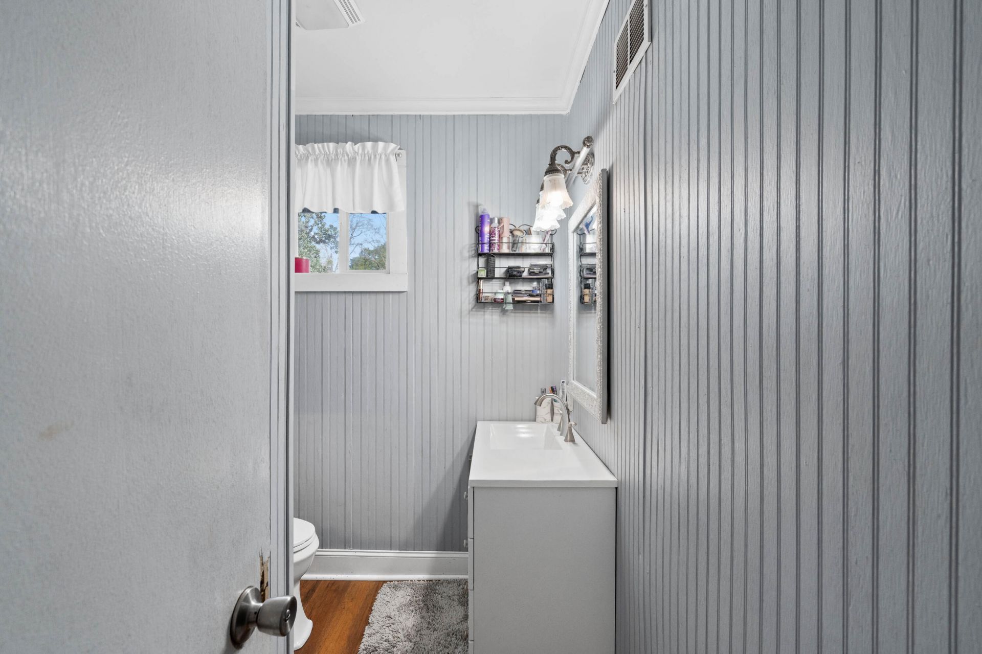 22 Flowers Street Photo 25