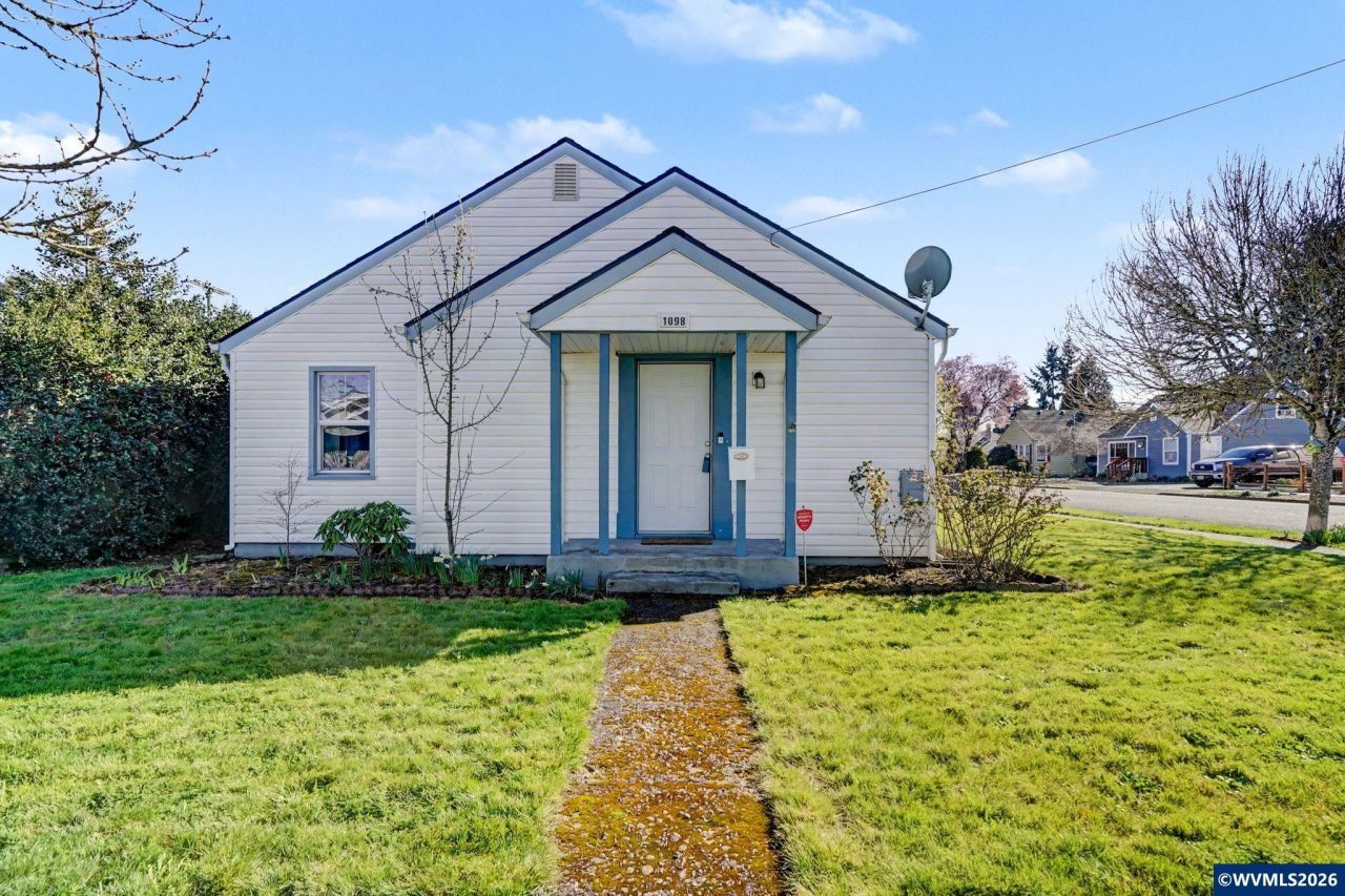 1098 SW 13th Av, Albany, OR 97321 Main Photo