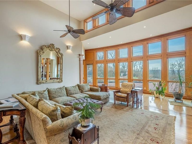 590 Versailles Drive, Centerville, OH 45459 Photo 16