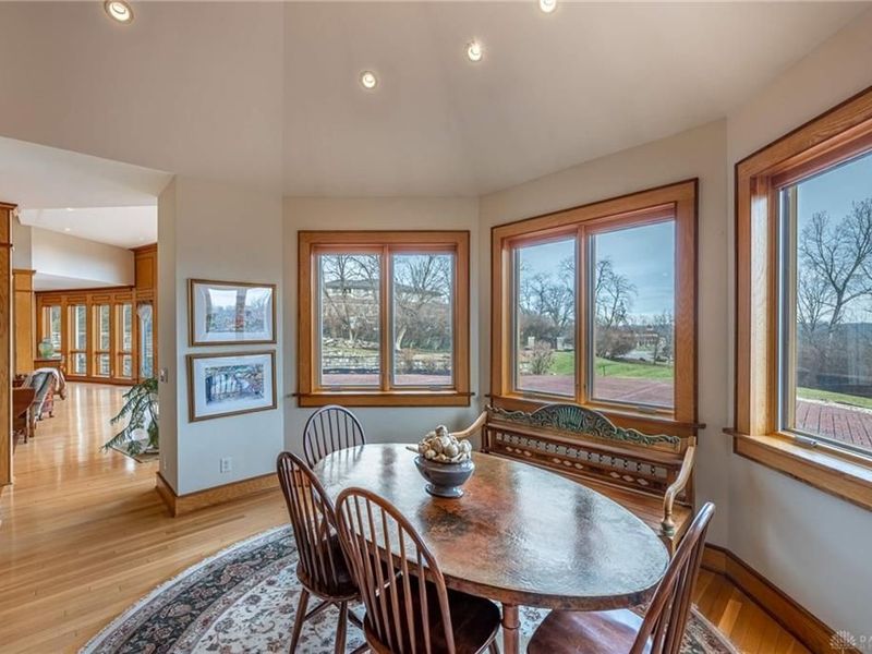 590 Versailles Drive, Centerville, OH 45459 Photo 28