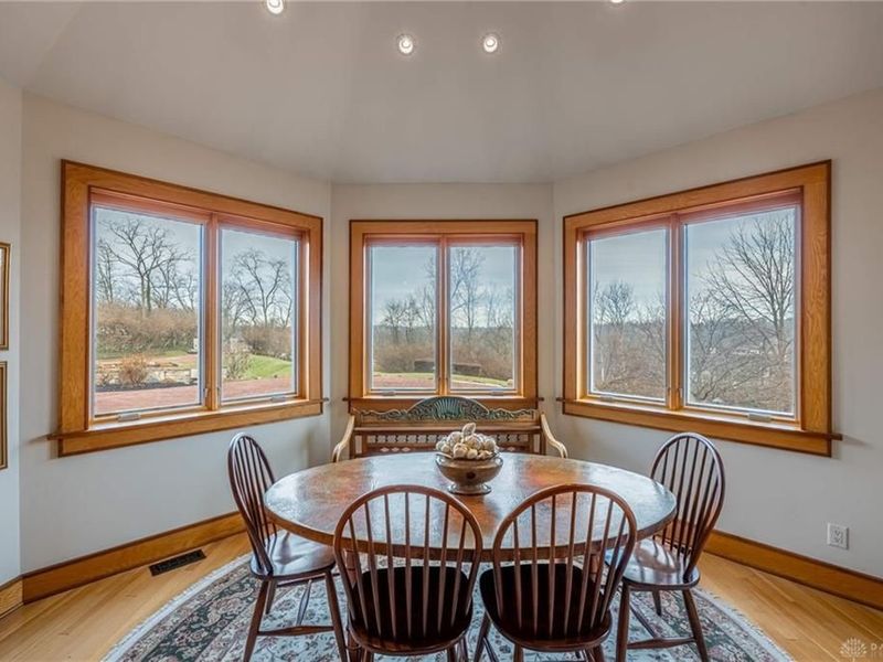 590 Versailles Drive, Centerville, OH 45459 Photo 29