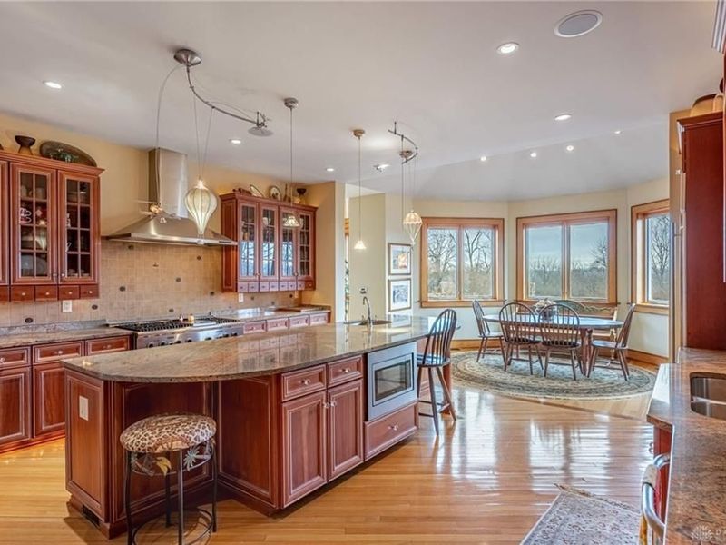 590 Versailles Drive, Centerville, OH 45459 Photo 31