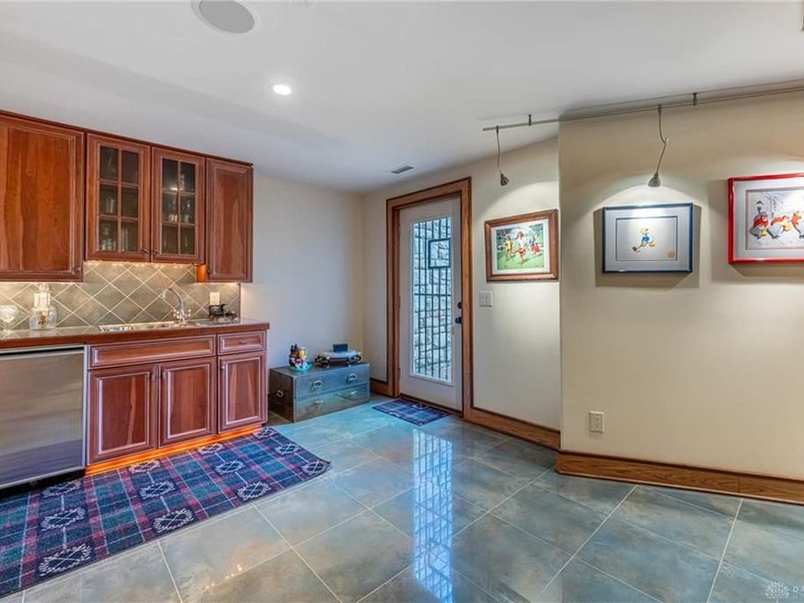 Property Image 93