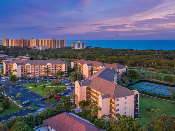 275 Palm Avenue, Unit C201, Jupiter, FL 33477