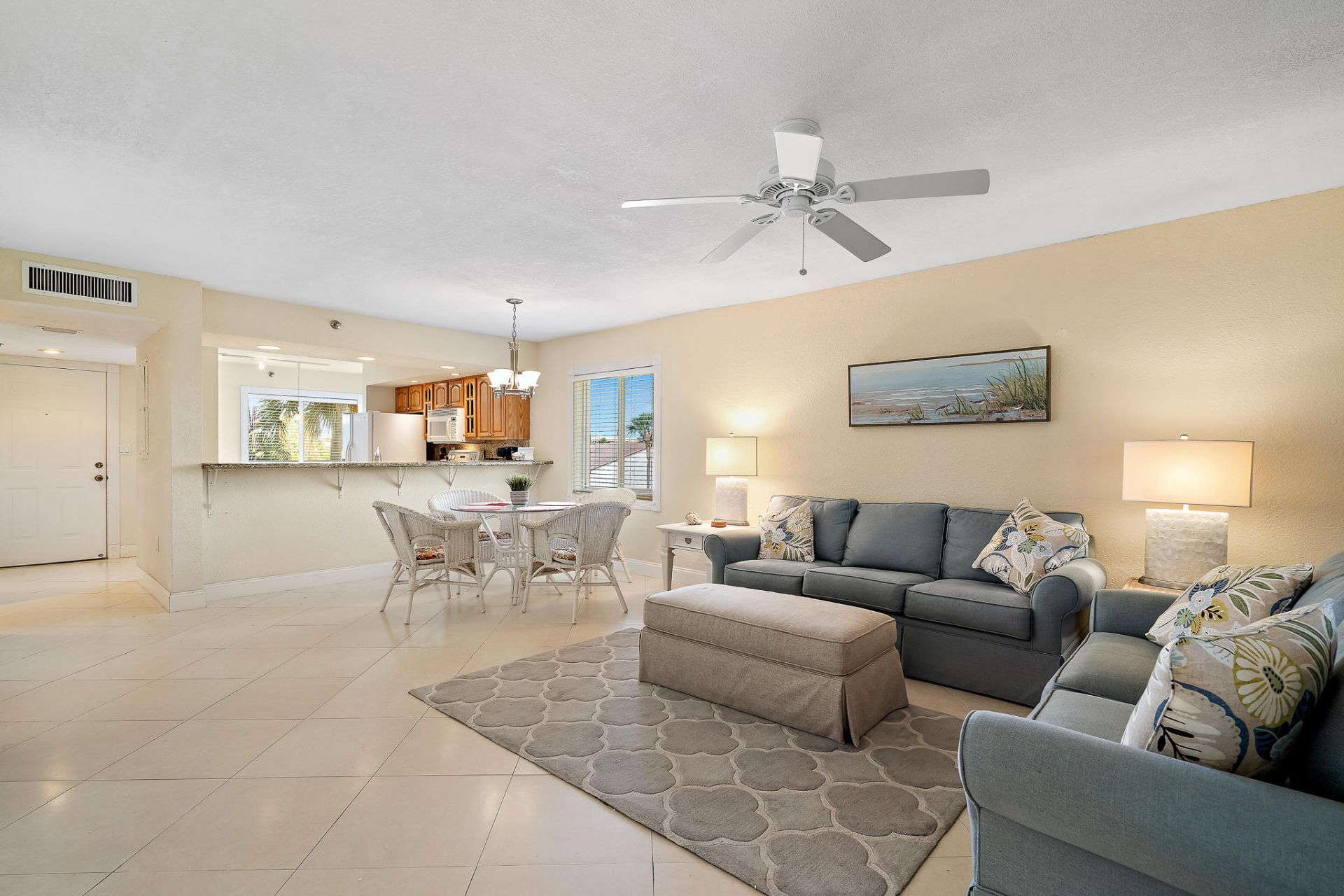 275 Palm Avenue, Unit C201, Jupiter, FL 33477 Photo