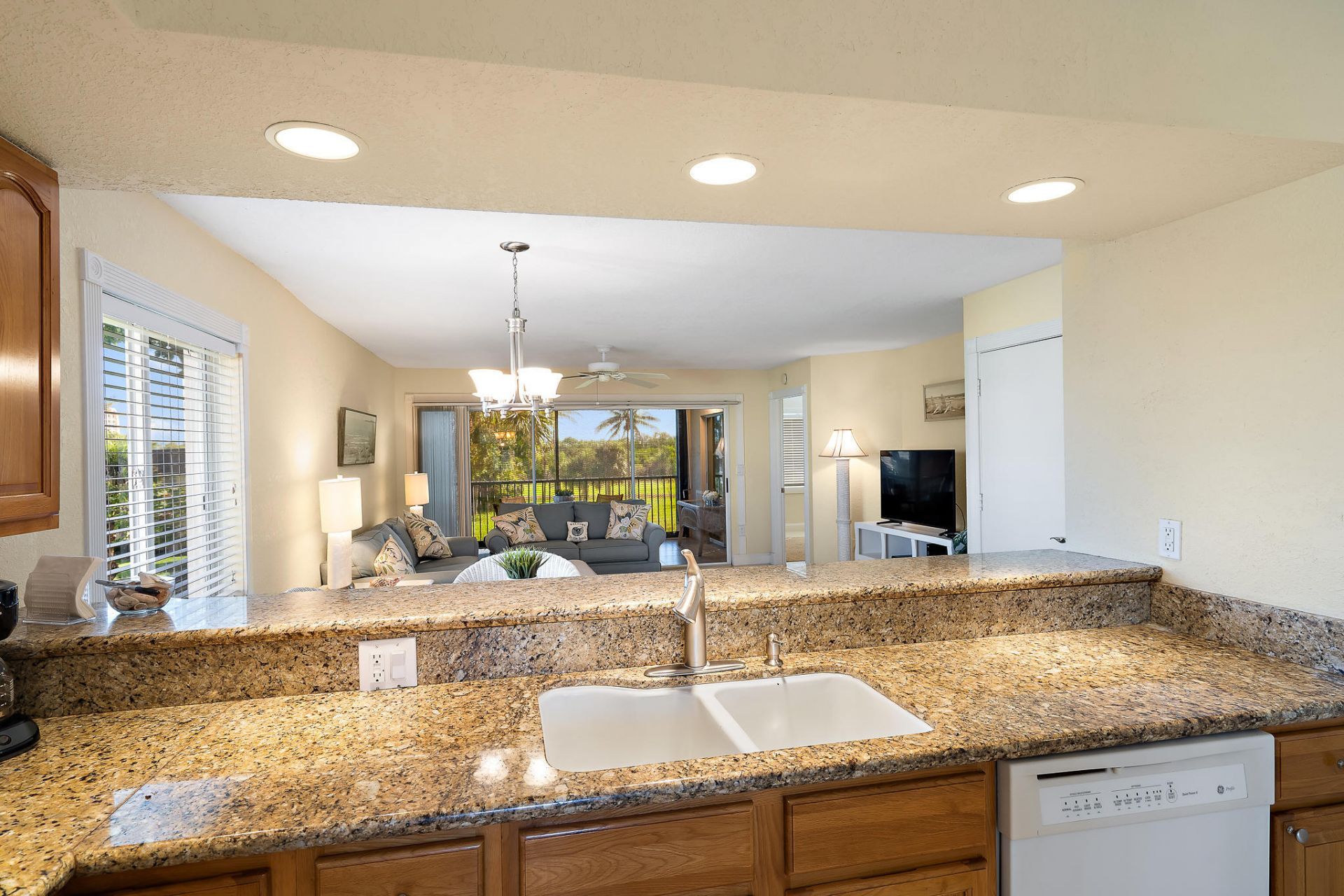 275 Palm Avenue, Unit C201, Jupiter, FL 33477 Photo