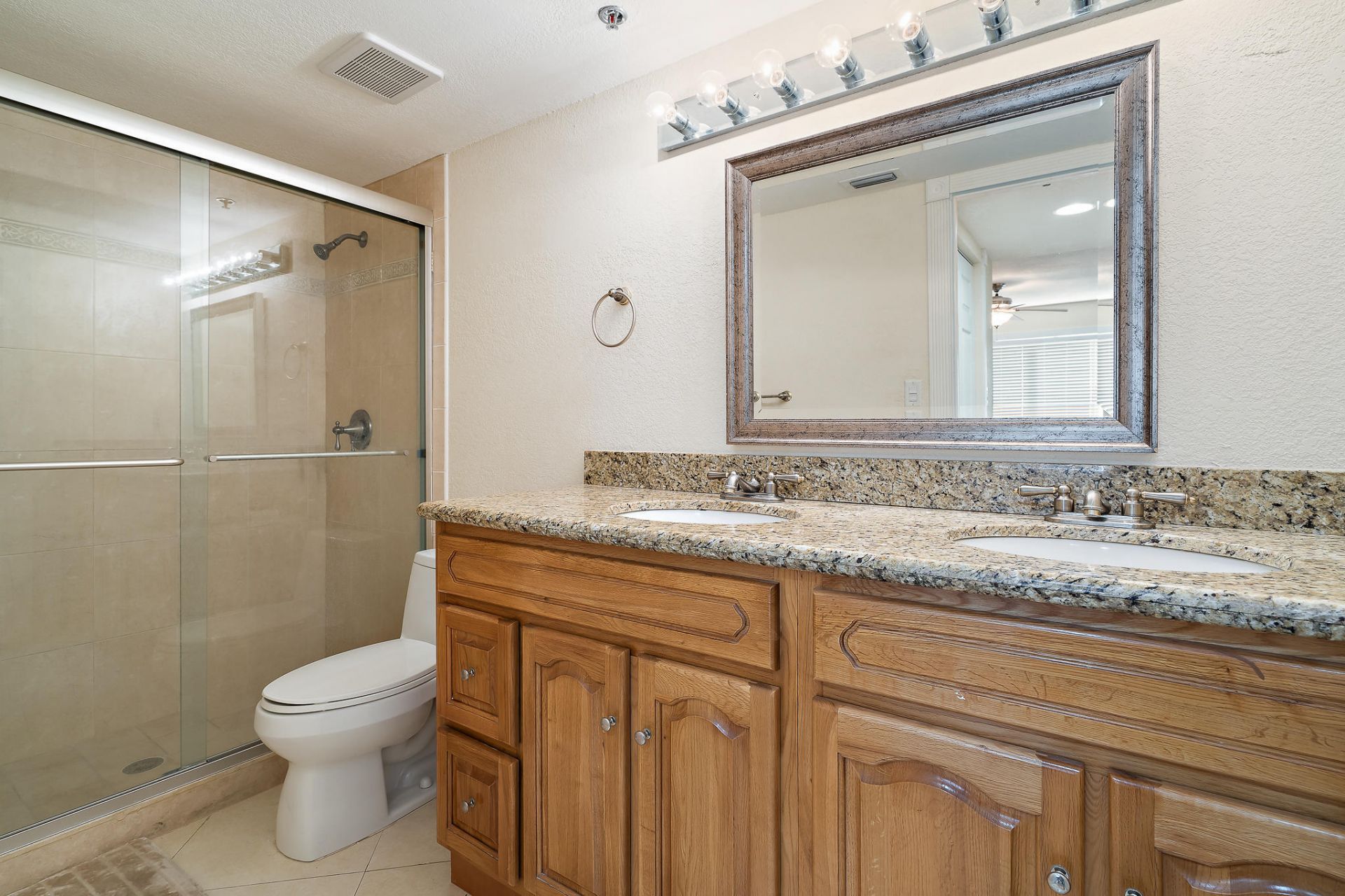 275 Palm Avenue, Unit C201, Jupiter, FL 33477 Photo