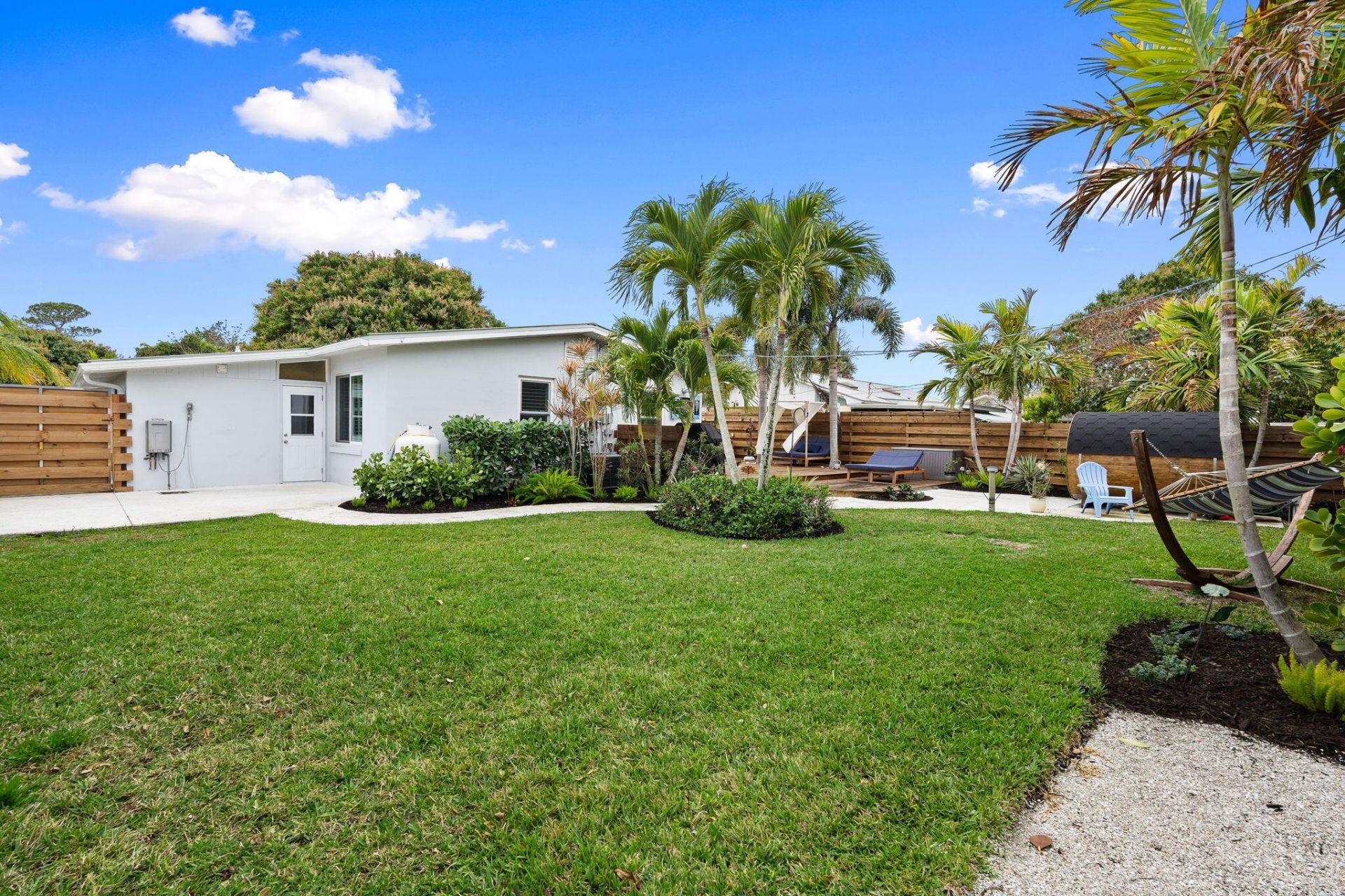 819 SE Stypmann Boulevard, Stuart, FL 34994 Photo