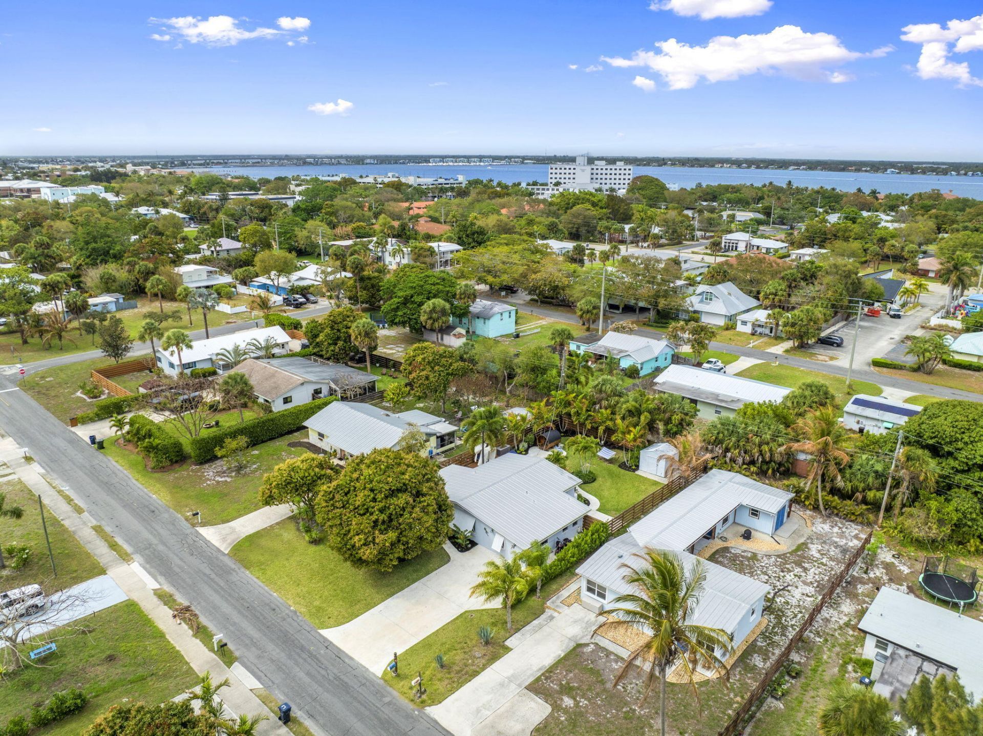 819 SE Stypmann Boulevard, Stuart, FL 34994 Photo