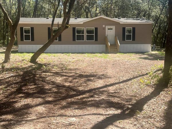 400 S HOLLY Avenue, Florahome, FL 32140