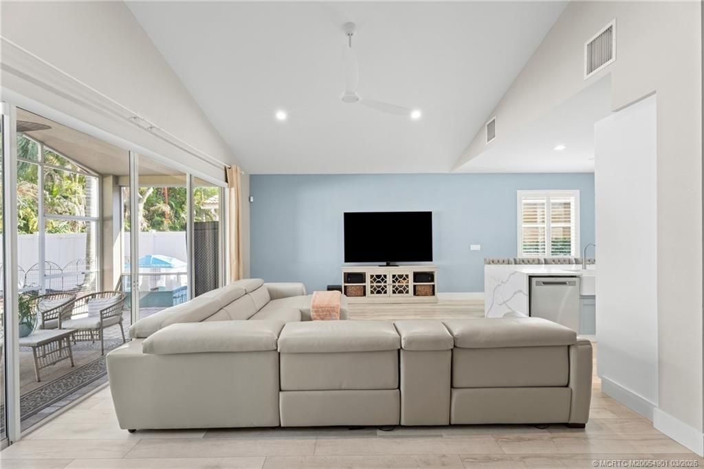 2973 Porpoise Circle, Stuart, FL 34997 Photo